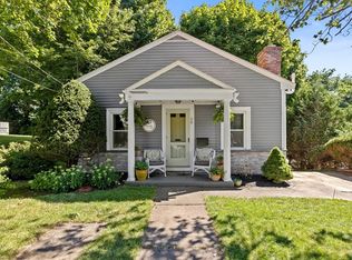 75 Standish Ave, Plymouth, MA 02360