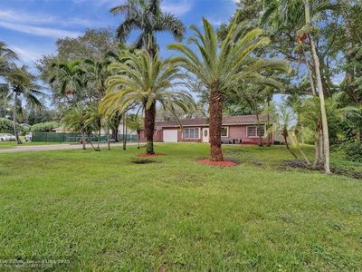 6645 SW 49th Street, Davie, FL, 33314