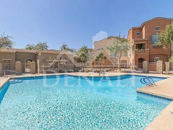 240 W Juniper Ave, Gilbert, AZ
