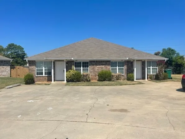 4309 Magnolia St, Texarkana, TX 75503