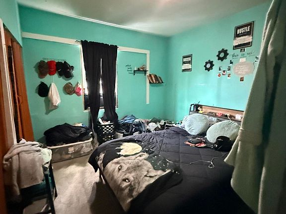 5th image of 1102 Harding Dr