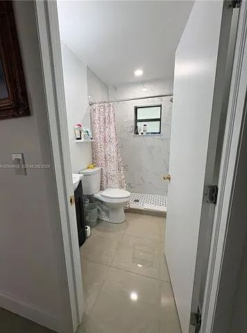 8581 SW 29th St — Photo 10