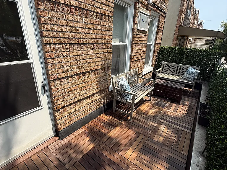 3 Chester Ave #2 — Photo 24