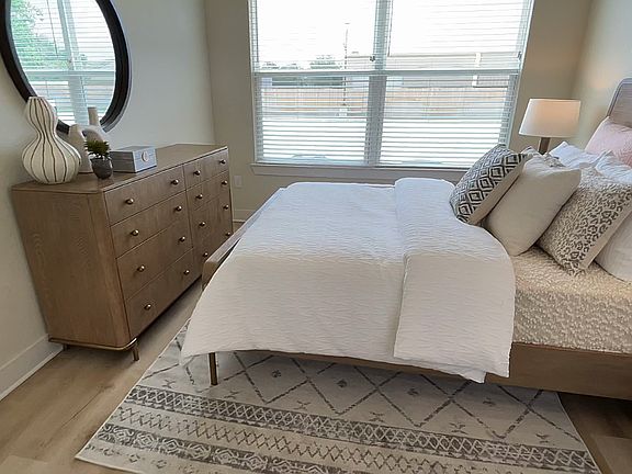 2nd image of 10210 Cypresswood Dr #4484