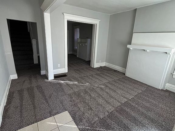 3rd image of 418-420 Morrison Ave