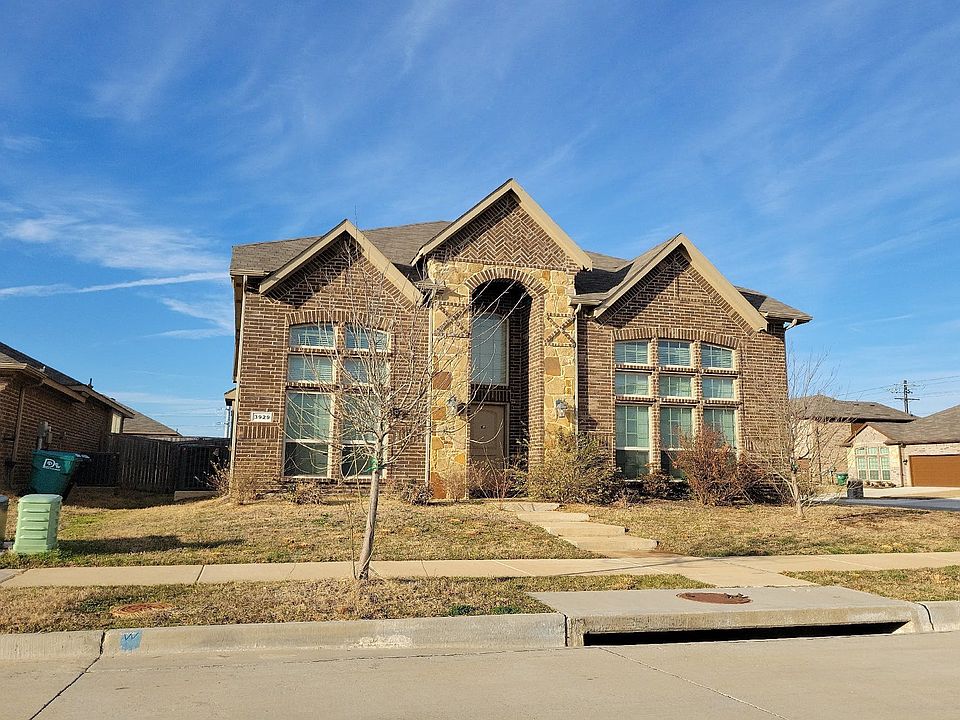 1st image of 3929 Trenton Place