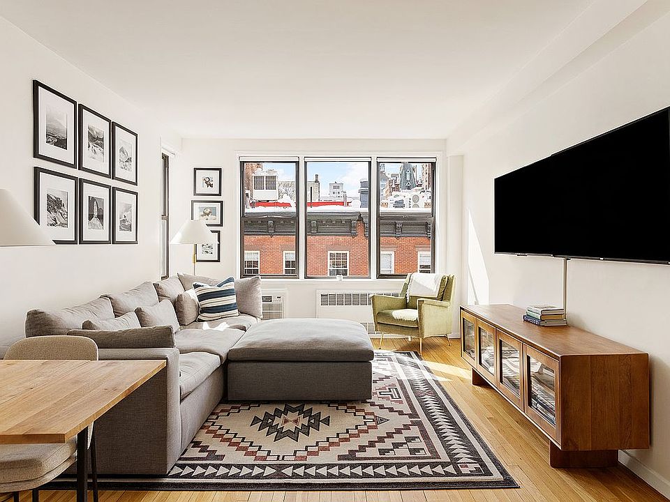 1st image of 211 E 18th St APT 4P