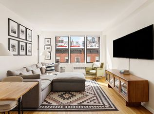 211 E 18th St APT 4P, New York, NY