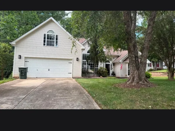125 Canopy Ct, Mooresville, NC 28115