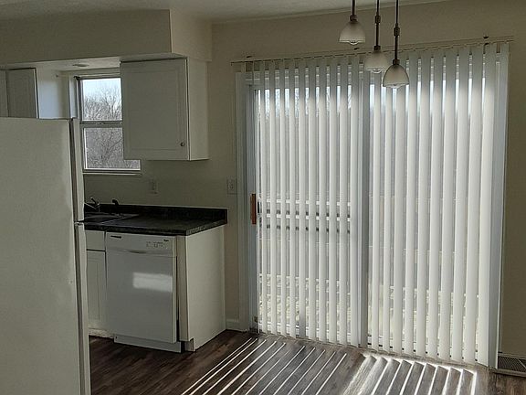 5th image of 353 N 20th St