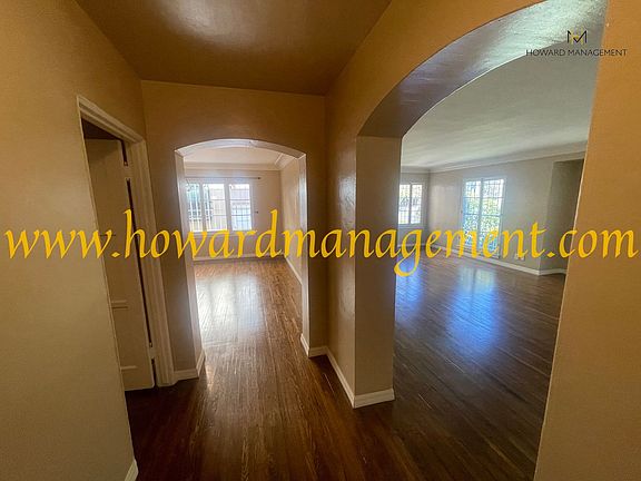 4th image of 147 N Detroit St #149