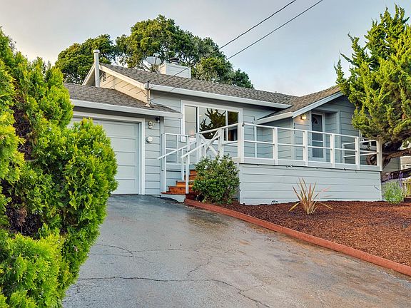 3rd image of 341 Siesta Dr