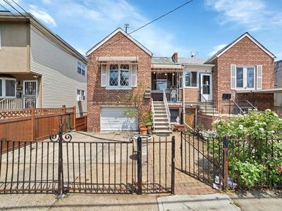 452 Revere Avenue, Bronx, NY, 10465