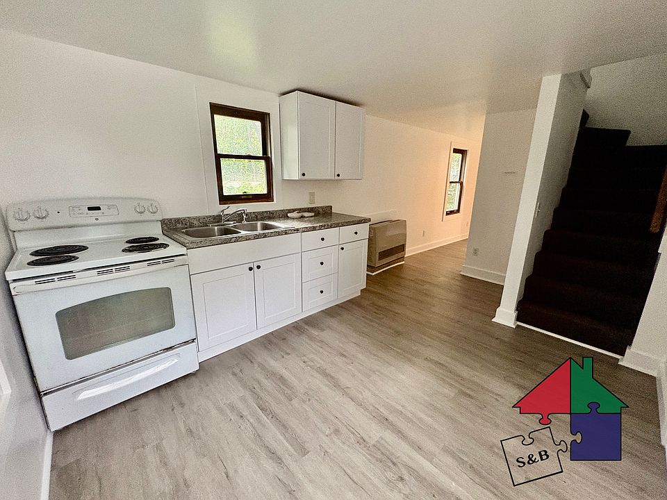 1st image of 216 Pine St #3C