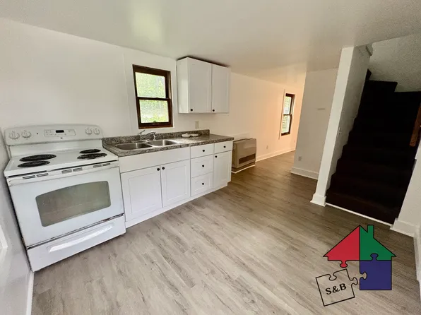 216 Pine St #3C, Burlington, VT 05401
