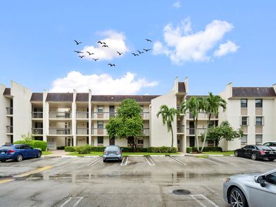 8441 Forest Hills Drive #106, Pompano Beach, FL, 33065