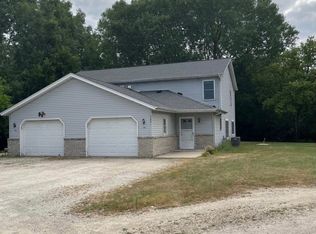 147 State St, Village Of Dousman, WI 53118