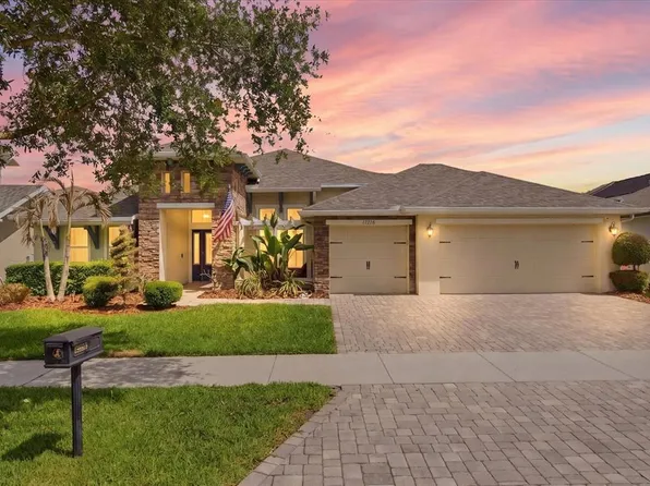 15526 Starling Crossing Dr, Lithia, FL 33547