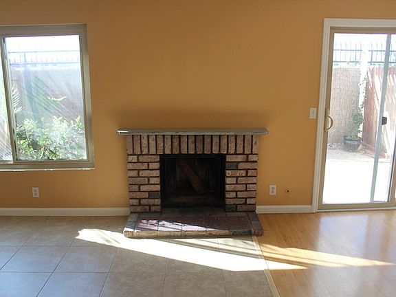 5th image of 543 E Arrow Hwy APT 24
