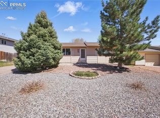 7375 Woodstock St, Colorado Springs, CO 80911