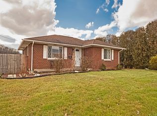3268 Leechburg Rd, Lower Burrell, PA 15068
