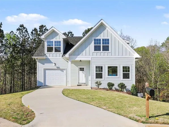 3175 Tackett Rd, Douglasville, GA 30135