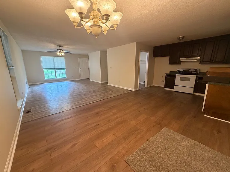91 Bailey Dr — Photo 11