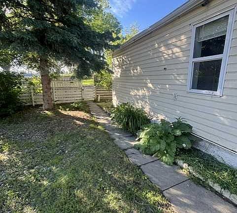 4th image of 5147 S 53rd St