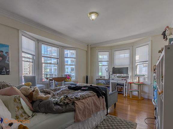 2nd image of 1415 Franklin St #55