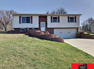 409 E 13th St, West Point, NE 68788