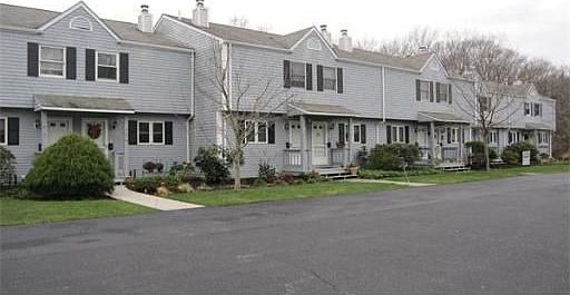 2nd image of 21 Sterling Dr APT 5