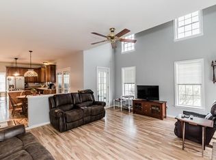 512 Woodruff Dr, Aylett, VA 23009