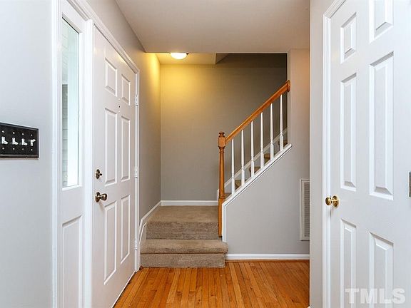 4th image of 4102 Liddington Dr