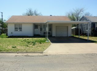 219 Urbana Dr, Blackwell, OK 74631