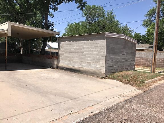 4th image of 1100 NW 12th Pl