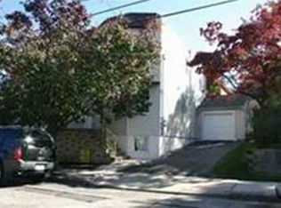 718 Chestnut St #2, Secaucus, NJ 07094