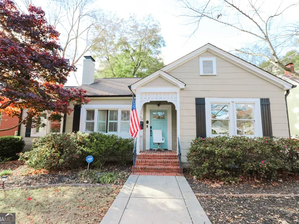 72 College St, Newnan, GA 30263