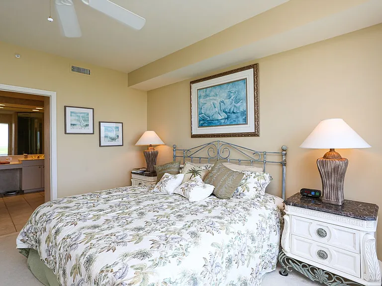 430 Cove Tower Dr #1202 — Photo 50