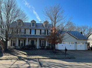 542 Westonridge Ct, Ballwin, MO 63021