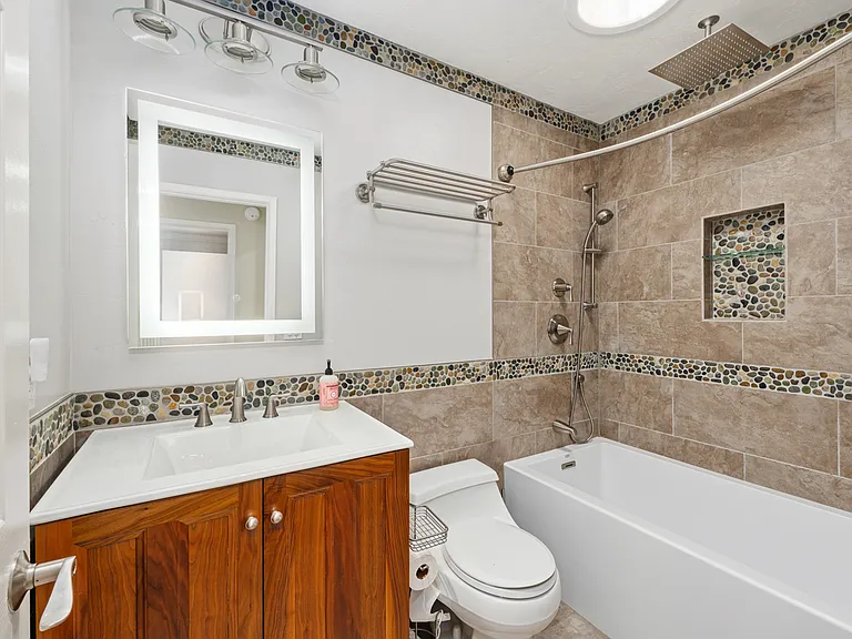 5226 Edge Park Way — Photo 18