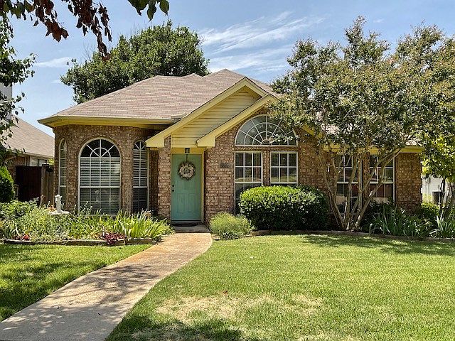 1st image of 2229 Dallas Dr