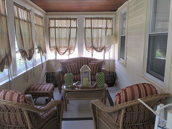 Sun porch