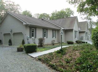 8 Chestnut Oak Dr, Cape May Court House, NJ 08210
