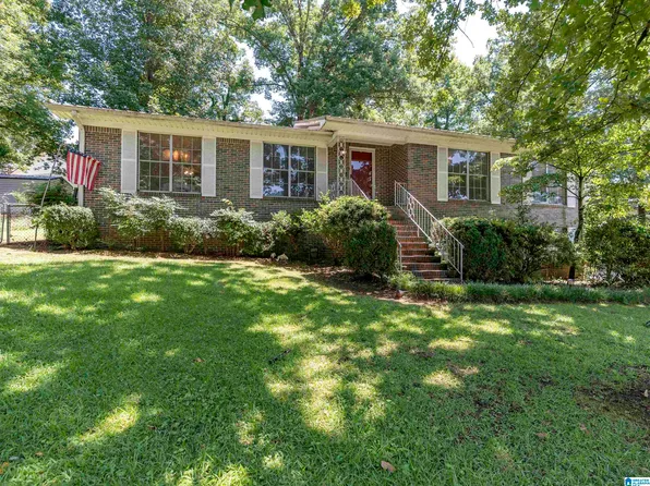3235 Rockbay Cir, Birmingham, AL 35217