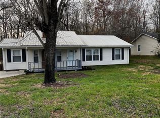 2614 Ernest St, High Point, NC 27263