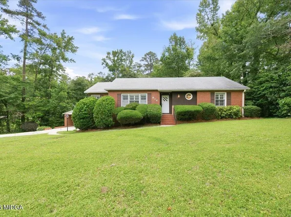 816 Winchester Cir, Macon, GA 31210