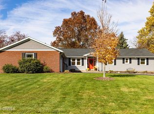 135 Heather Hills Dr, Danville, PA 17821