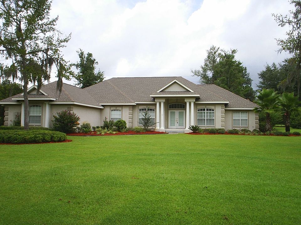 1st image of 307 NW Auburn Pl