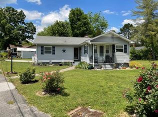 100 Venus Rd, Oak Ridge, TN 37830