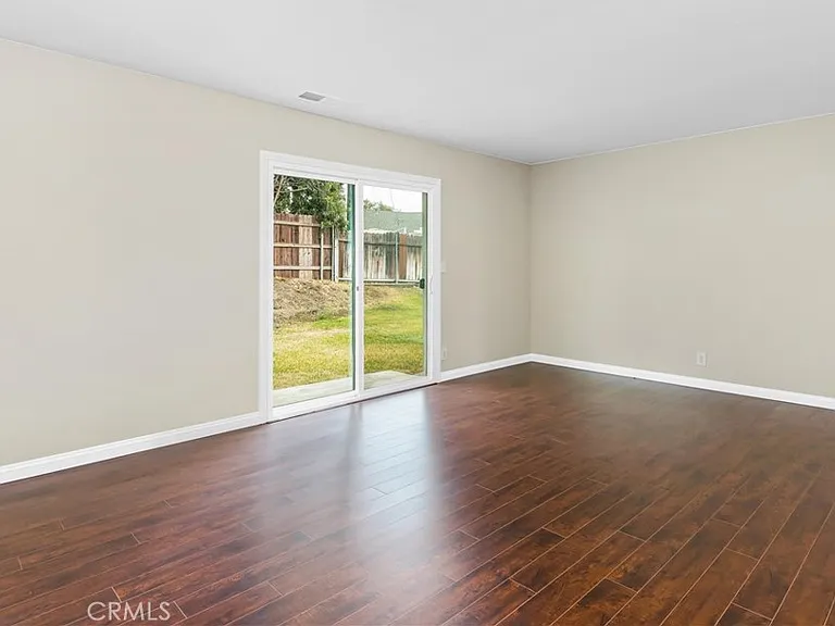 2960 Sterling St — Photo 10